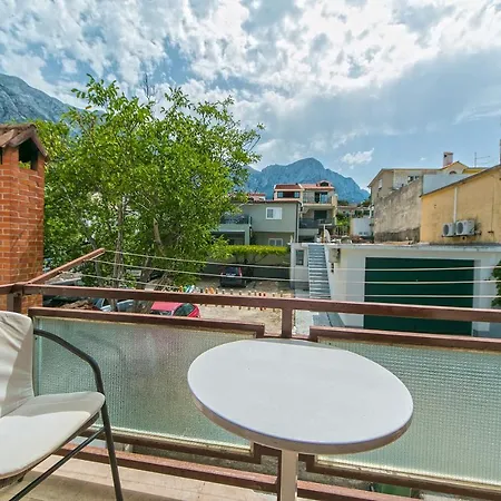 Apartment Studio 6773c *